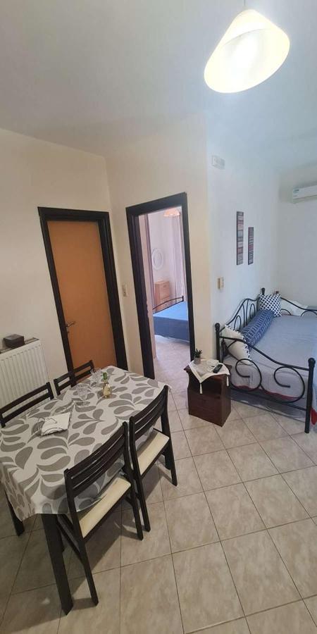 Retas Apartment Kremasti  Ngoại thất bức ảnh